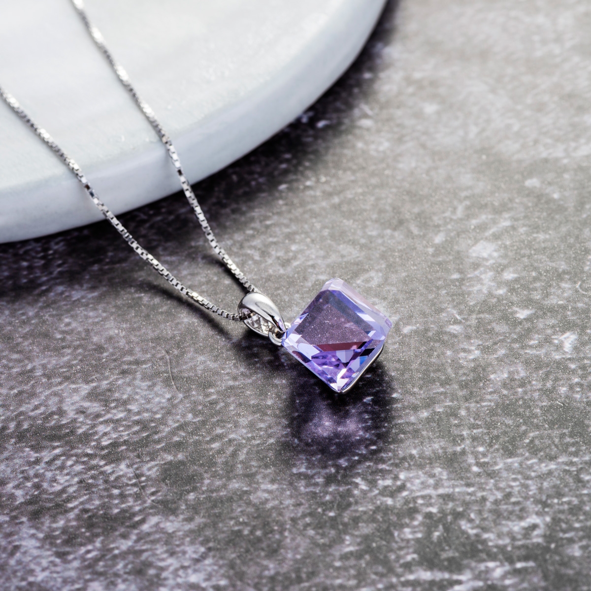 Hypoallergenic Platinum Plated Casual Pendant Necklace with Easy Return