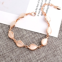 Show details for Zinc Alloy Classic Fashion Bracelet in Exclusive Design