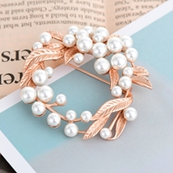 Picture of Buy Gold Plated Classic Brooche Online Only
