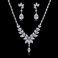 Picture of Charming White Big Necklace and Earring Set