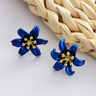 Picture of Zinc Alloy Classic Stud Earrings from Certified Factory