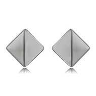 Picture of Classic Shell Stud Earrings with Wow Elements