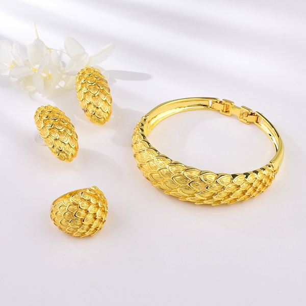 Picture of Need-Now Gold Plated Dubai 3 Piece Jewelry Set from Editor Picks