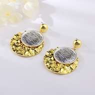 Picture of Purchase Gold Plated Zinc Alloy Dangle Earrings Exclusive Online