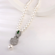 Picture of Luxury Cubic Zirconia Short Chain Necklace with Fast Delivery