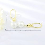 Picture of Low Cost Gold Plated Small Dangle Earrings with Low Cost