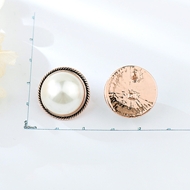 Picture of Womens Classic Zinc Alloy Stud Earrings at Great Low Price