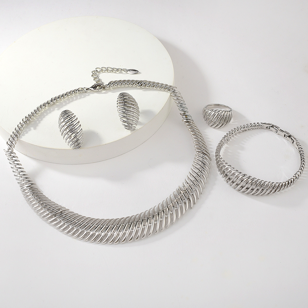 Gold Plated Zinc Alloy 4 Piece Jewelry Set from Top Designer