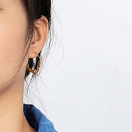 Picture of Popular Small Gold Plated Small Hoop Earrings