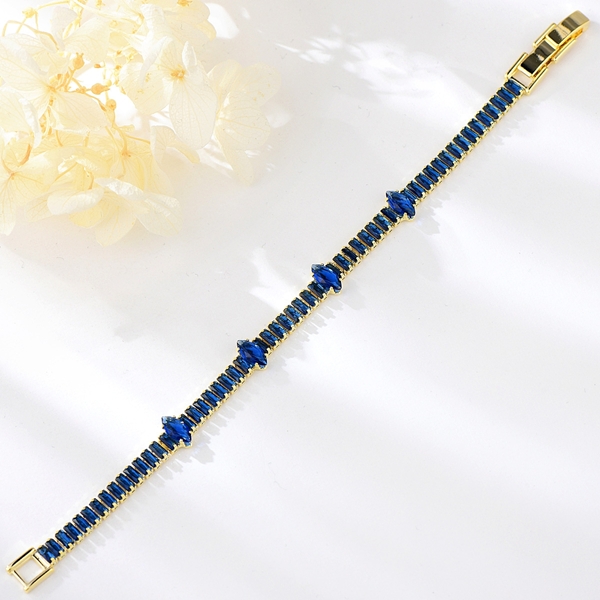 Picture of Impressive Blue Copper or Brass Fashion Bracelet with Low MOQ