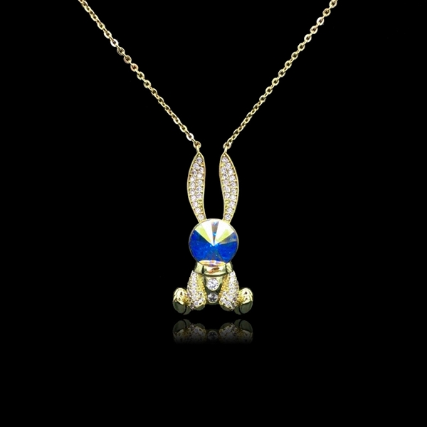 Picture of Zinc Alloy Swarovski Element Pendant Necklace in Exclusive Design