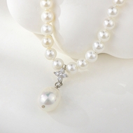 Picture of Classic White Short Statement Necklace with Speedy Delivery