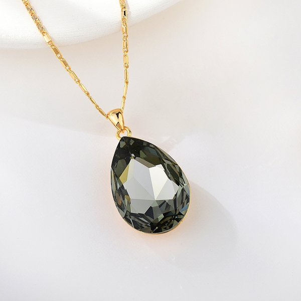 Picture of Medium Black Pendant Necklace with 3~7 Day Delivery