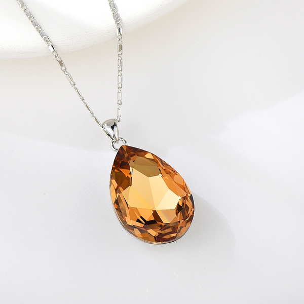 Picture of Fast Selling Zinc Alloy Swarovski Element Pendant Necklace from Editor Picks