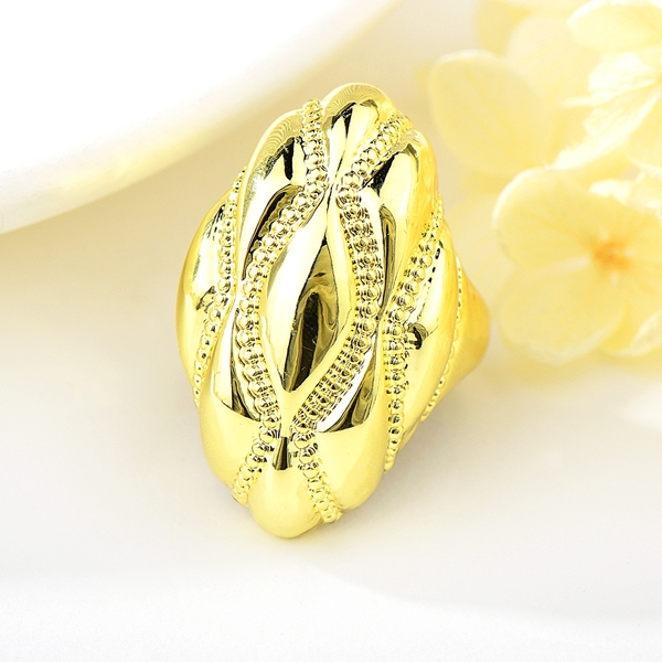 Picture of Zinc Alloy Gold Plated Fashion Ring with Unbeatable Quality