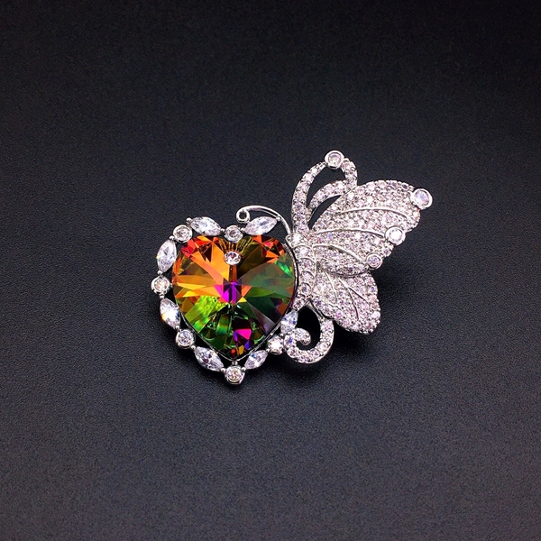 Picture of Latest Big Platinum Plated Brooche