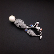 Show details for Copper or Brass Swarovski Element Brooche with 3~7 Day Delivery