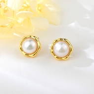 Picture of Classic Big Big Stud Earrings in Exclusive Design