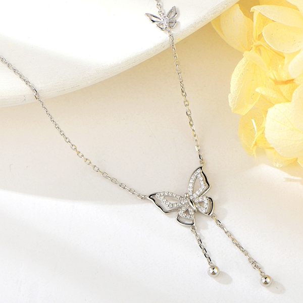 Picture of Hypoallergenic Platinum Plated White Pendant Necklace Online