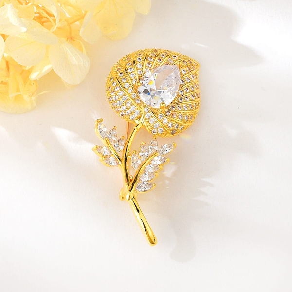 Picture of Purchase Gold Plated Cubic Zirconia Brooche For Your Occasions