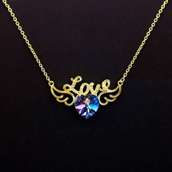 Picture of Fashion Gold Plated Pendant Necklace As a Gift