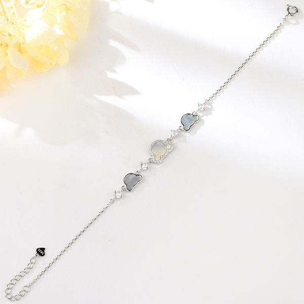 Picture of 925 Sterling Silver Cubic Zirconia Fashion Bracelet at Unbeatable Price