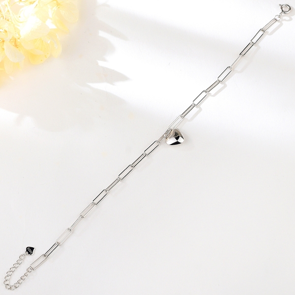 Picture of Purchase Platinum Plated Love & Heart Fashion Bracelet Exclusive Online