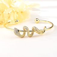 Picture of Amazing Cubic Zirconia Gold Plated Fashion Bangle