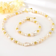 Picture of Funky Irregular Gold Plated 2 Piece Jewelry Set