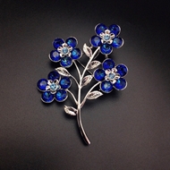 Show details for Fashion Swarovski Element Brooche in Bulk